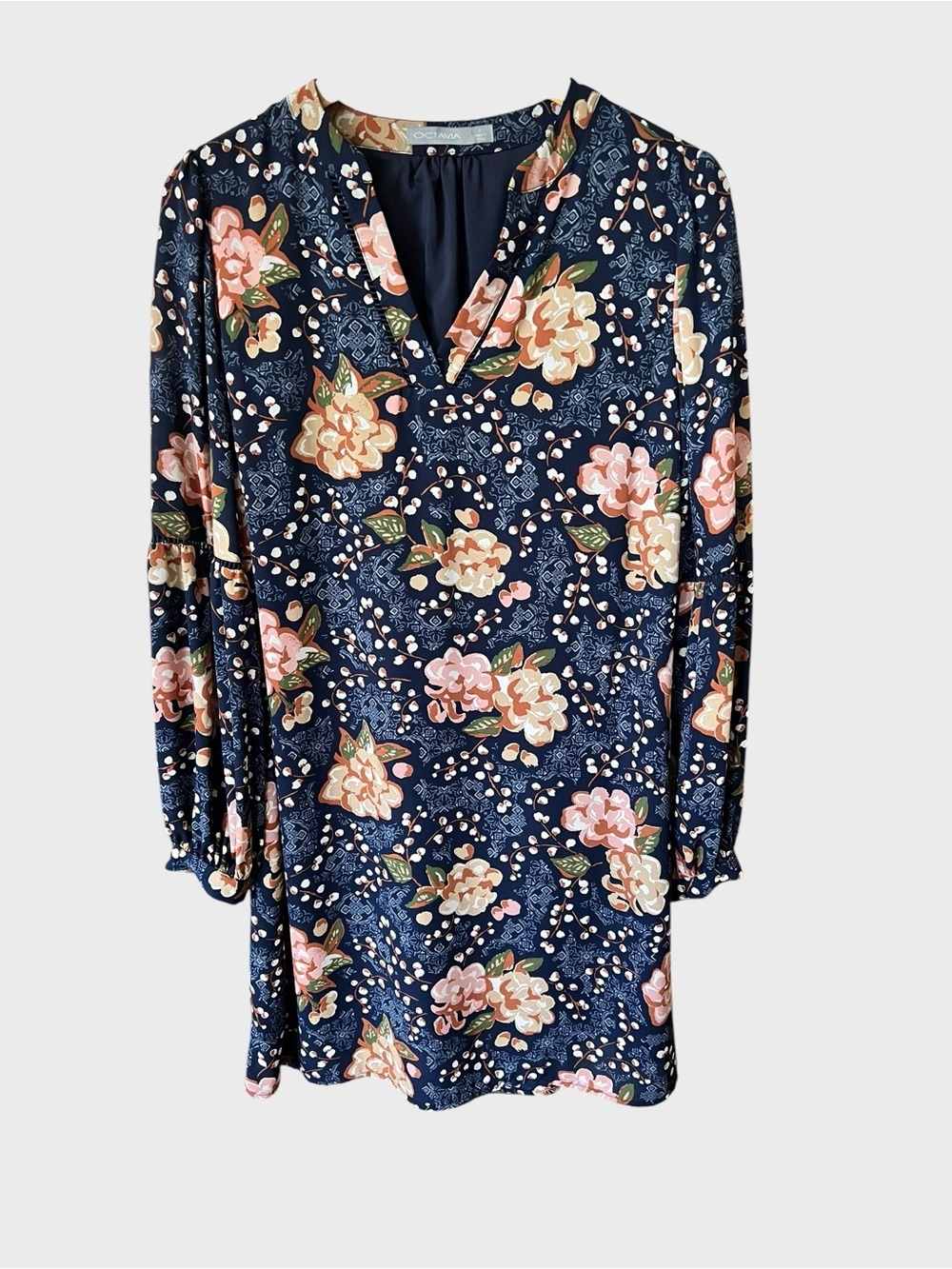 Octavia Navy Floral Long Sleeve Shift Dress